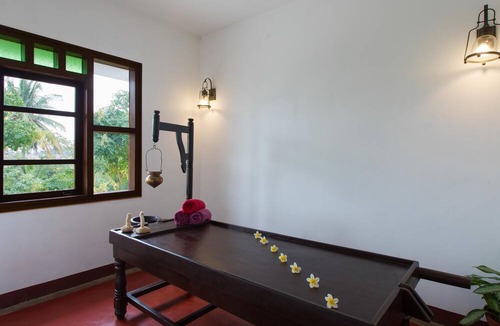 Kamalapur Hotel | Heritage Resort Hampi