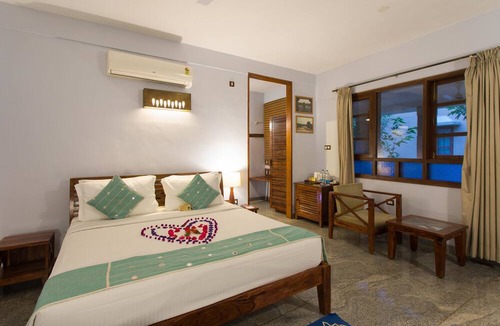 Kamalapur Hotel | Heritage Resort Hampi