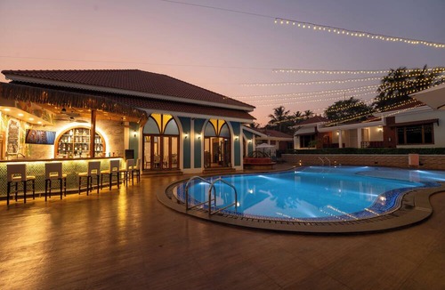 Chapora Hotel | The Grand Leoney Resort