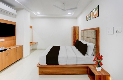 Warangal House | Super Deluxe Room Vishnu Grand Premium Rooms