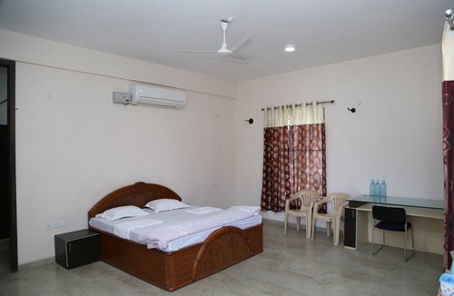 Bicholi Mardana Villa | Maninder Home Stay
