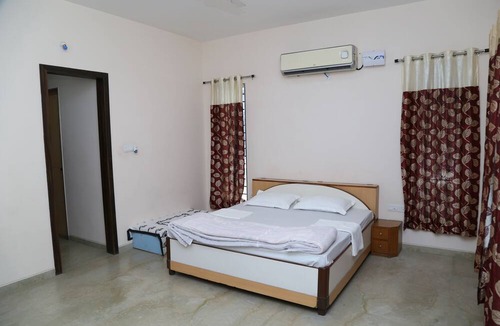Bicholi Mardana Villa | Maninder Home Stay