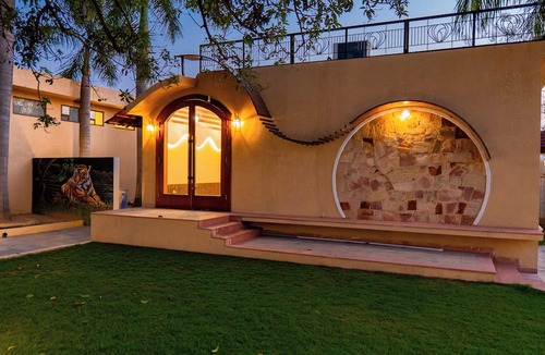 Jamool Khera Apartment | ELIVAAS Tiger Cave Suite with Pvt Pool