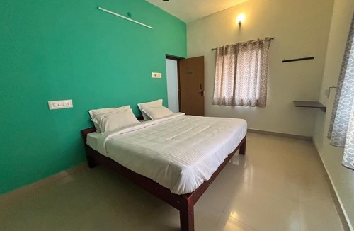 Yercaud Villa | Thamira Residency