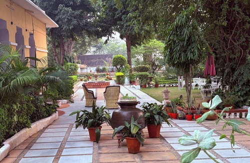 Sarwar Villa | Junia Bagh A Lakeside Homestay