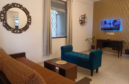 Candolim Apartment | Bliss by the Pool is a spacious 1 bhk just 600 meters from the Candolim beach.