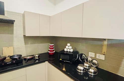 Bhangel Apartment | Cozy 2-bedroom apartment with AC in serene Noida
