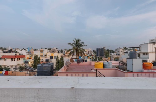Rajajinagar House | Premium AC Home close to Orion/NU Hospital/Iskcon