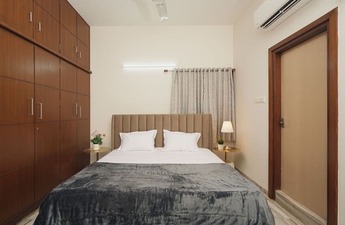 Madhapur Apartment | Modern Comfort 3-Bed Haven