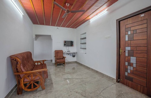 Karunya Nagar Apartment | Luxury Service Apartment Near IshaYoga Coimbatore. Beautiful Mountien View Rooms