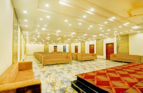 Jhotwara Hotel | Hotel O by OYO The Suresh Mahal Resort