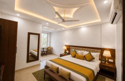 Tapovan Hotel | Sitara Premium Dhakad Gold, Near Lakshman Jhula, Tapovan