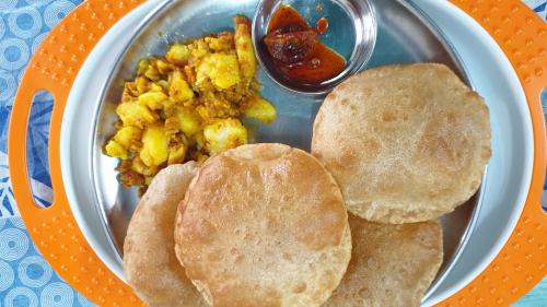 Jabalpur House | Jaiswal Homestay-Entire Holiday Home for Family or Group