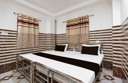 Kolkata Hotel | Hotel O Rabindra Sarovar Metro Station Kolkata Formerly Ayush Villa