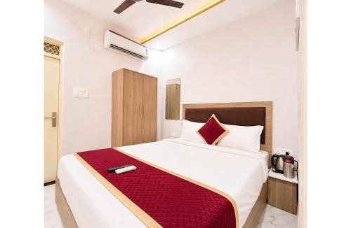 Varanasi Hotel | Hotel PVS Resort-Premium Temple Stay Near Kashi Vishwanath Varanasi with Modern Rooms, & Free Wi-Fi, Family-Friendly Facilities