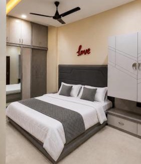 Alambagh Hotel | Hotel Avon