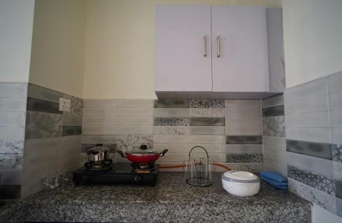 Hatigaon Apartment | Niyor with Bathtub - by BeauMonde Boutique Suites