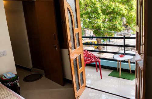 Gulab Sagar House | Veena Vihar Homestay