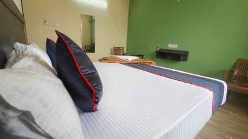 Chromepet Hotel | Elegant Residency Chromepet