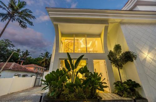 Parra Villa | ELIVAAS Signature Mistwood 4-BHK Forest View Villa with Private Pool & Terrace
