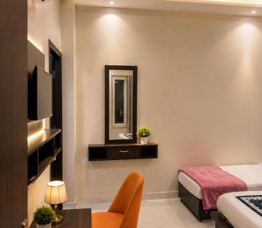 Ayodhya Hotel | Hotel A-Abhinandan Palace Near Ram Mandir