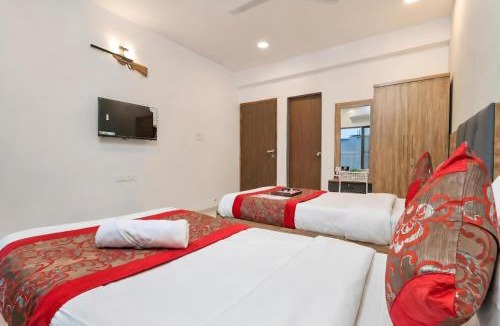 Kalina Apartment | Spacious 4BHK Modern Apartment in Santacruz East 5 mins from BKC, Kalina