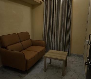 Kumbalgodu Hotel | Hotel Ferro