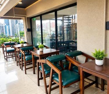 Baner Hotel | Hotel Pune Grand