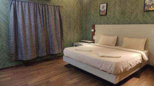 Nala Sopara Hotel | FabHotel Elite Residency