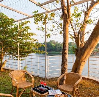 Malayattur Villa | ELIVAAS Signature Vintage Retreat 5-BHK Riverfront Heritage Villa
