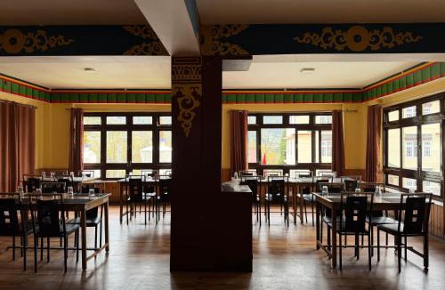 Lachung Hotel | Lecoxy Resort