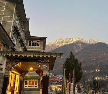 Lachung Hotel | Lecoxy Resort