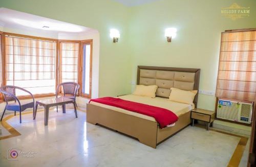 Gurugram House | The Mint Green farmhouse