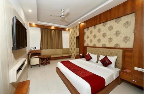 South West Hotel | Hotel Almati Inn Near IGI Delhi Airport - With Free Airport Pickup