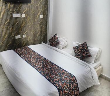 Amer Fort Road Apartment | Amisha Suites Near Jal Mahal, Jaipur