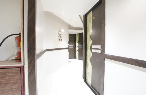 Jogeshwari West Hotel | Hotel Grand Corp Inn, Near Nesco Exhibition Center