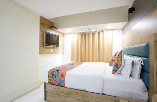 Jogeshwari West Hotel | Hotel Grand Corp Inn, Near Nesco Exhibition Center