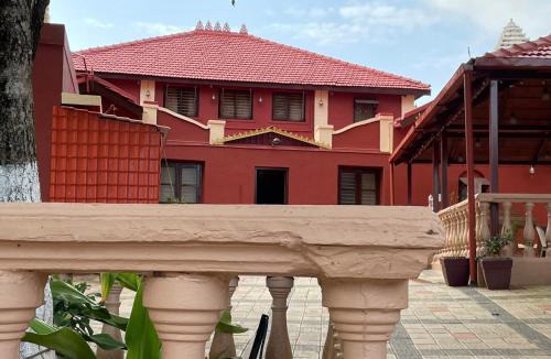Dharwad House | Heritage home stay for 4 adults in center of Dharwad
