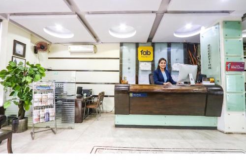 Lakdi Ka Pul Hotel | FabHotel Royal Residency II - Nr Lakdikapul Metro Station