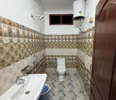Dirang House | Sangha Homestay