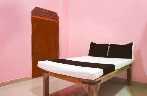 Gyanpur Hotel | SPOT ON The Silver Hotel & Restaurant