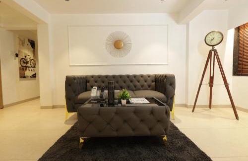 Chembur East Hotel | Chembur Homeotel - Gagal Home