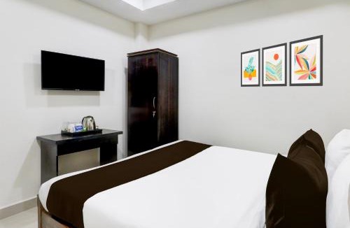 Madhapur Hotel | Super Collection O Madhapur Near Cyber Tower