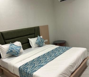 Ahmedabad Hotel | Hotel Prime Elite
