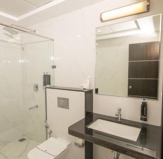 Saligrama Bed & Breakfast | Fortune Plaza Hotel