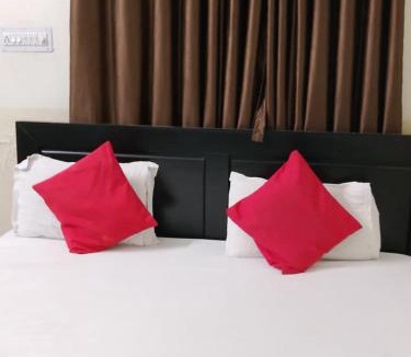 Udaipur District House | Hotel Amrapali UDAIPUR BEST GORUP BOOKING HOTEL NEAR CA CIRCLE