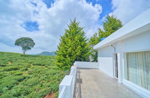 Coonoor Bed & Breakfast | Cucuu Nest Villa Coonoor by VOYE HOMES - Surrounded by Tea Plantations