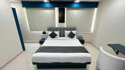 Chaksu Hotel | Sk Royal Hotel