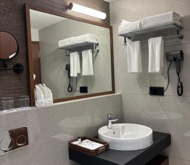 Udumbanchola Hotel | Olive Woods