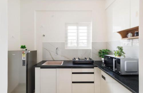Palm Meadows Apartment | Palm View by Red Olive 1BHK 5min ITPLWhitefield